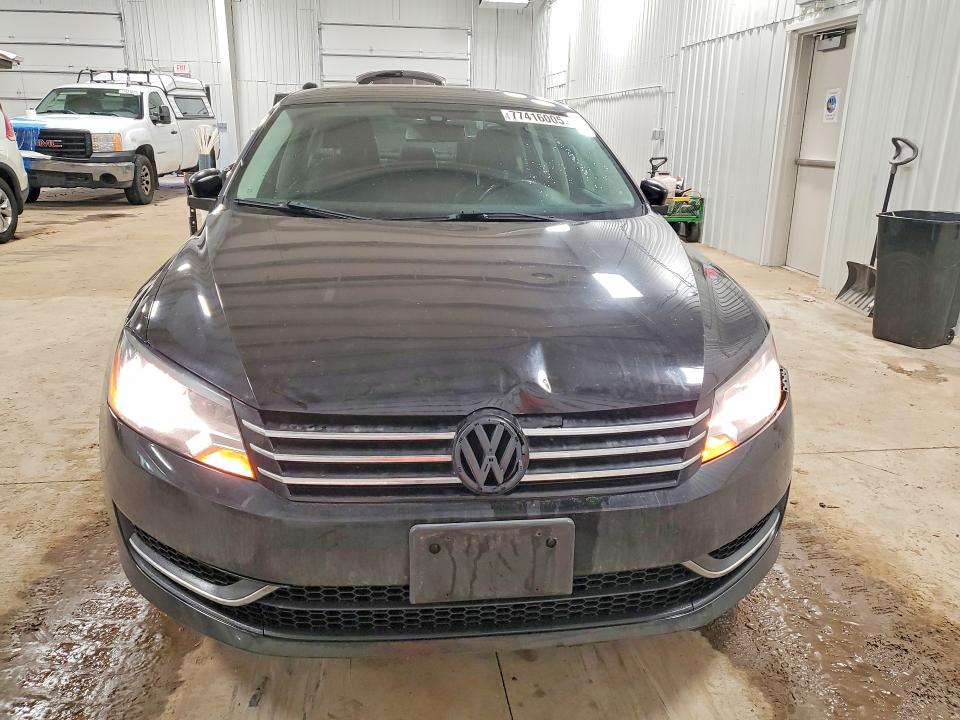 Photo 5 from auction – 2014 VOLKSWAGEN PASSAT with VIN 1VWAS7A35EC091091