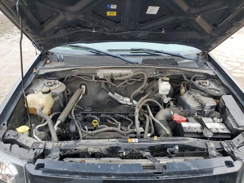 Photo 11 from auction – 2010 FORD ESCAPE with VIN 1FMCU0D74AKD31321
