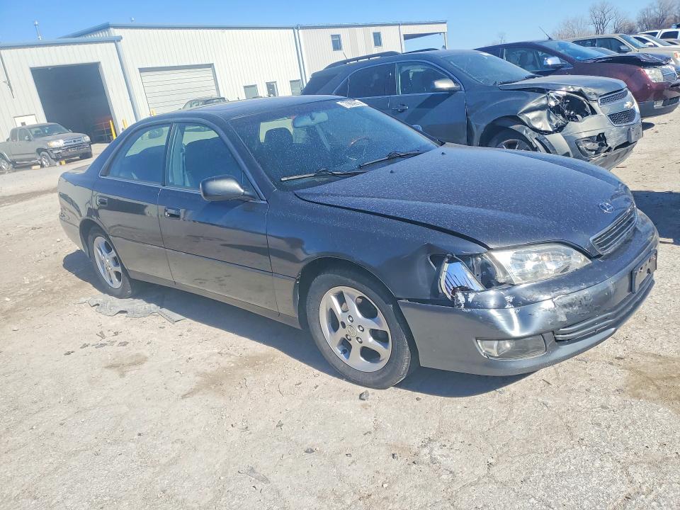 Photo 4 from auction – 2001 LEXUS ES with VIN JT8BF28G010340706