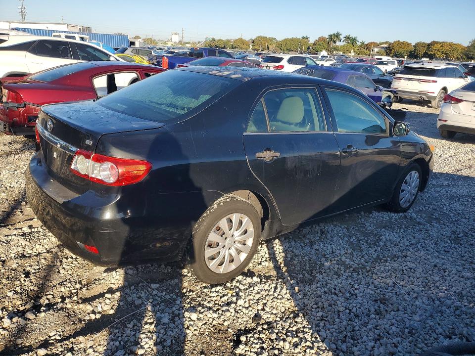 Photo 3 from auction – 2013 TOYOTA COROLLA BA with VIN 2T1BU4EE0DC987610