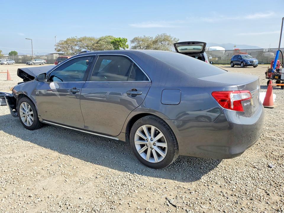 Photo 2 from auction – 2014 TOYOTA CAMRY L with VIN 4T1BF1FK1EU740898