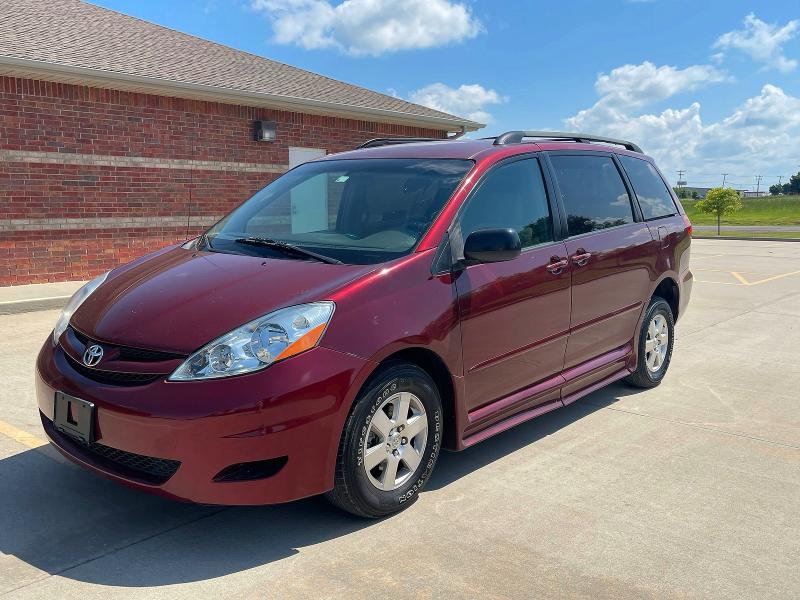 Photo 2 from auction – 2006 TOYOTA SIENNA CE with VIN 5TDZA23C36S513514