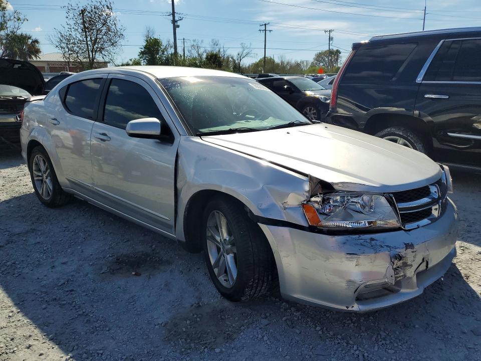 Photo 4 from auction – 2011 DODGE AVENGER with VIN 1B3BD1FG1BN584780