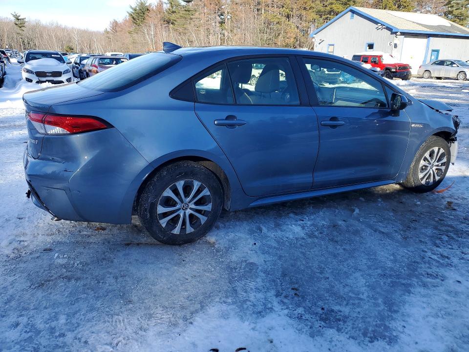 Photo 3 from auction – 2021 TOYOTA COROLLA LE with VIN JTDEAMDE3MJ014815