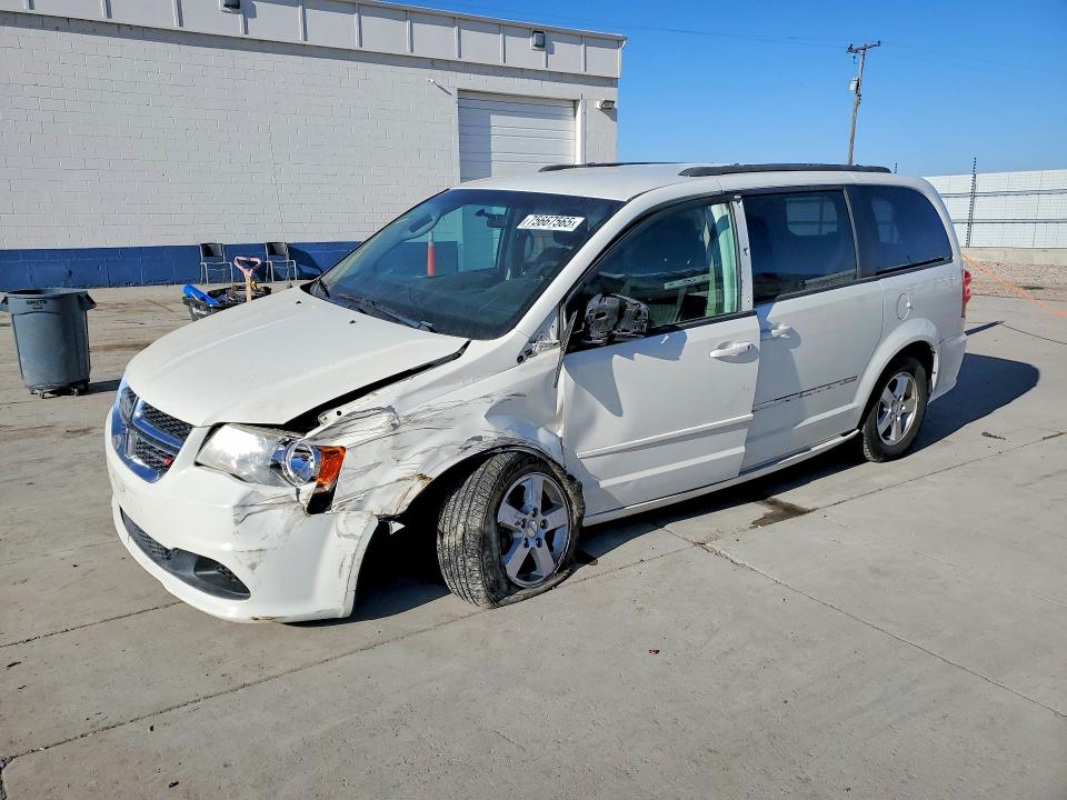 DODGE GRAND CARAVAN 2013 with VIN 2C4RDGCG2DR552978 - Photo from auction