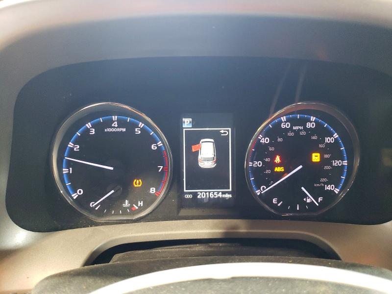 Photo 9 from auction – 2016 TOYOTA RAV4 with VIN 2T3WFREVXGW277410