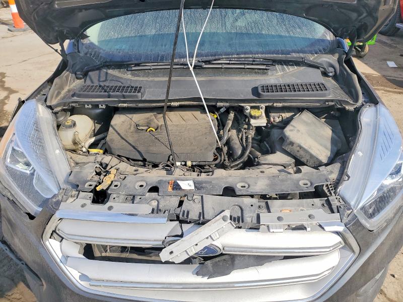 Photo 12 from auction – 2018 FORD ESCAPE with VIN 1FMCU9HD8JUD49670