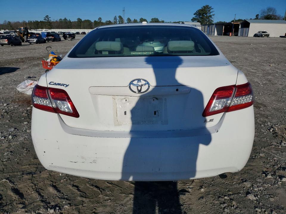 Photo 6 from auction – 2011 TOYOTA CAMRY BASE with VIN 4T1BF3EK2BU588817