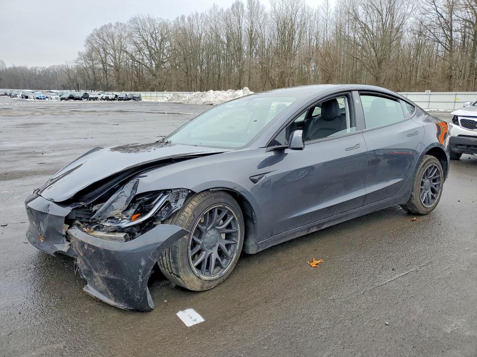TESLA MODEL 3 2025 with VIN 5YJ3E1EA4SF880307 - Photo from auction
