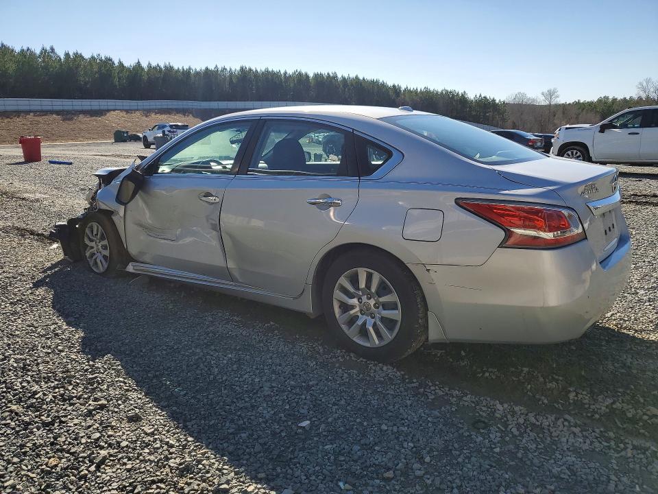 Photo 2 from auction – 2015 NISS ALTIMA with VIN 1N4AL3AP9FN393913