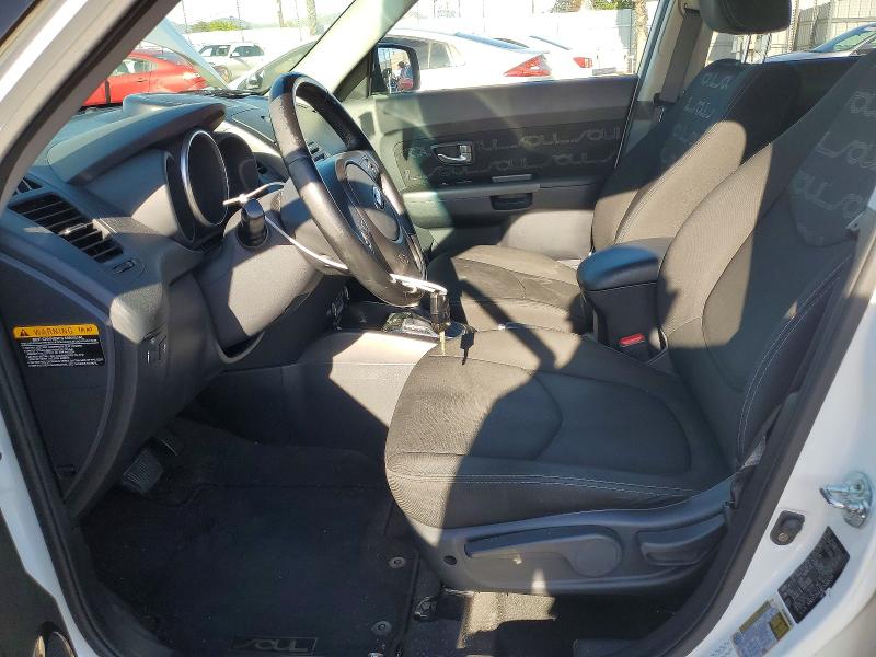 Photo 7 from auction – 2013 KIA SOUL with VIN KNDJT2A64D7488294