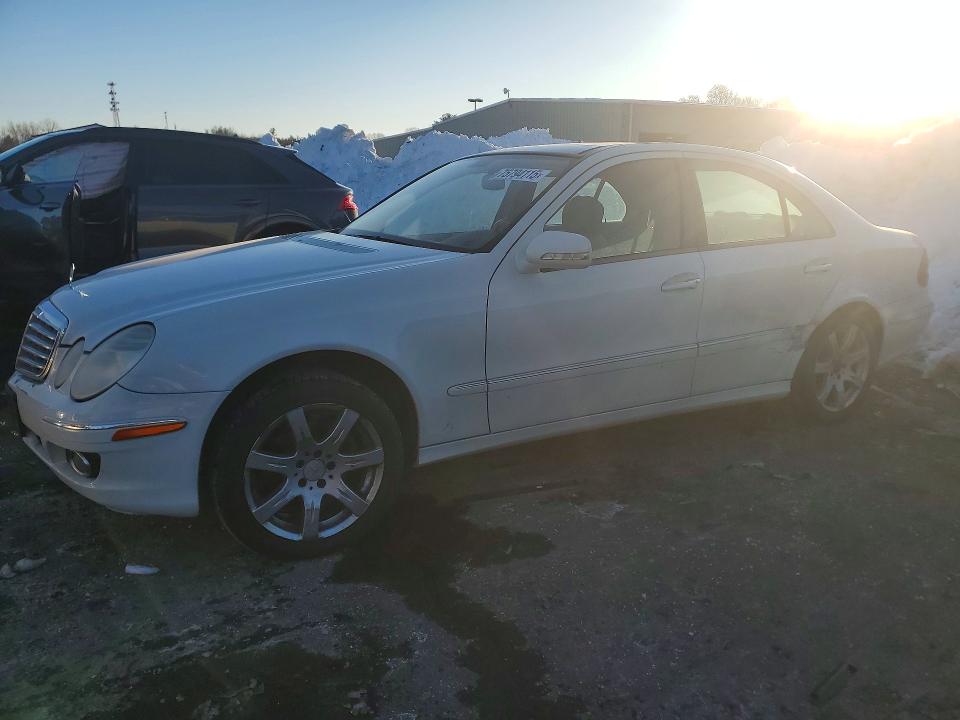 MERCEDES-BENZ E 350 4MAT 2008 with VIN WDBUF87X08B280518 - Photo from auction