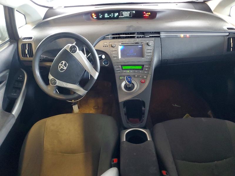 صورة رقم 8 من المزاد - 2015 TOYOTA PRIUS مع VIN JTDKN3DU7F0478059