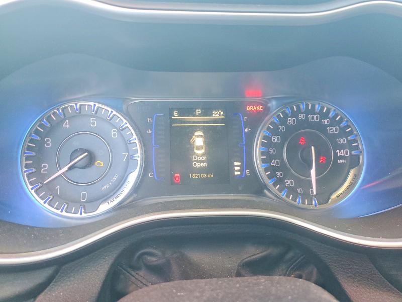 Photo 9 from auction – 2015 CHRYSLER 200 with VIN 1C3CCCAB9FN659765