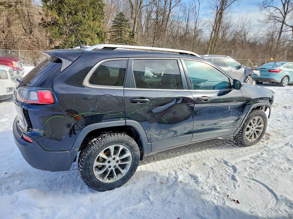 Photo 3 from auction – 2019 JEEP CHEROKEE with VIN 1C4PJLLB0KD316407