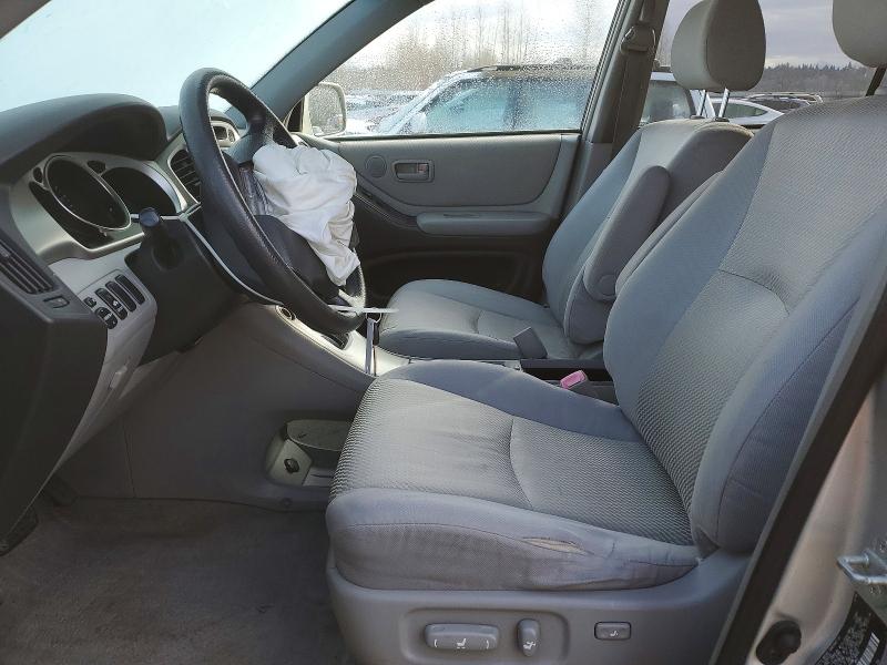Photo 7 from auction – 2005 TOYOTA HIGHLANDER with VIN JTEHD21A950036430