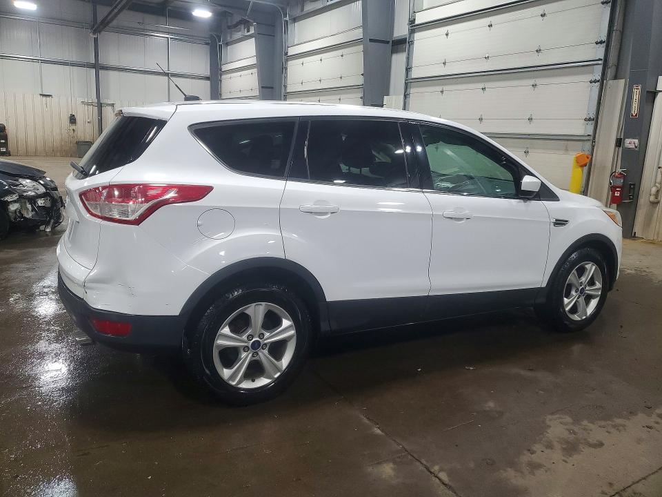 Photo 3 from auction – 2014 FORD ESCAPE with VIN 1FMCU0G96EUD32994