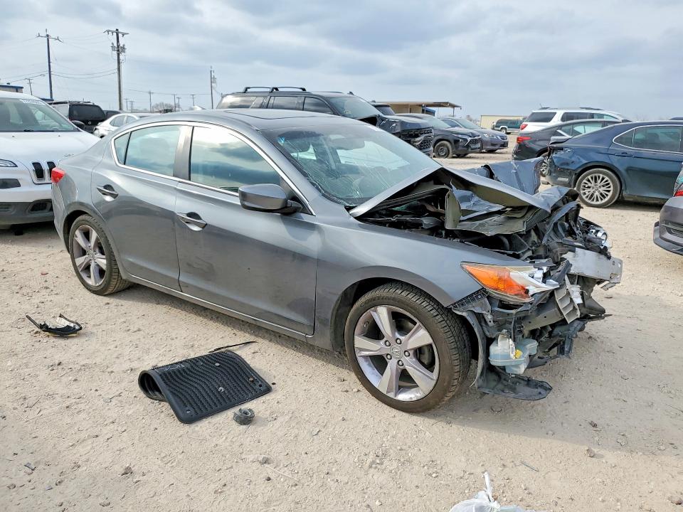Photo 4 from auction – 2013 ACURA ILX with VIN 19VDE1F77DE013427