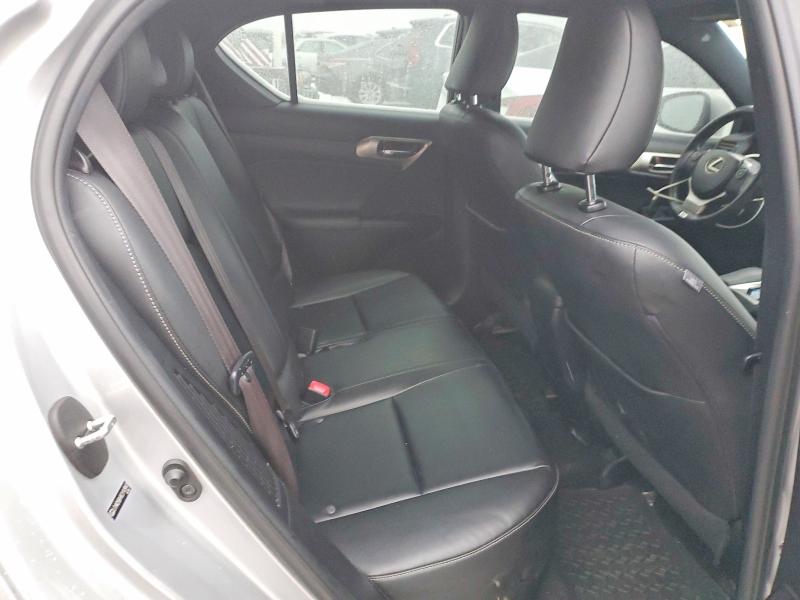 Photo 10 from auction – 2014 LEXUS CT 200 with VIN JTHKD5BH9E2193997