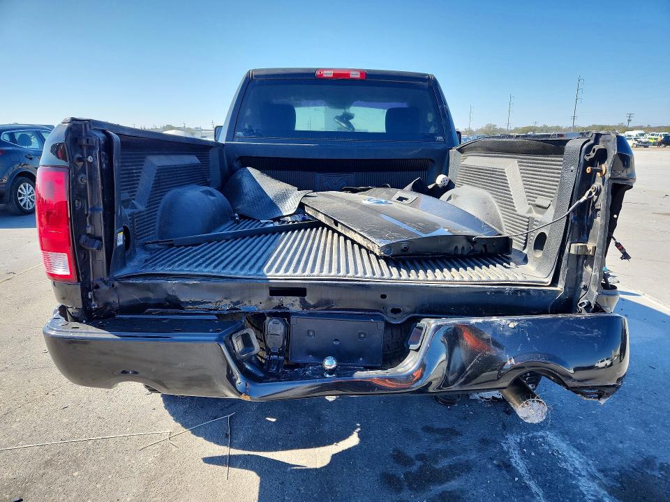 Photo 6 from auction – 2016 RAM 1500 ST with VIN 3C6JR6AG5GG318024