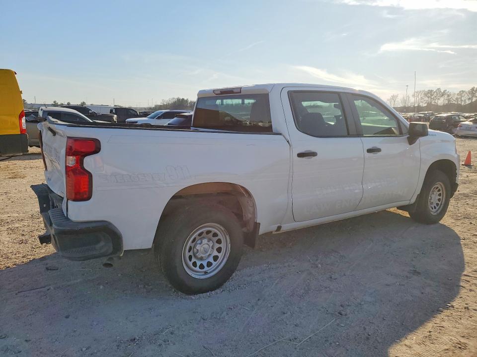 Photo 3 from auction – 2019 CHEVROLET SILVERADO with VIN 3GCUYAEF5KG190454