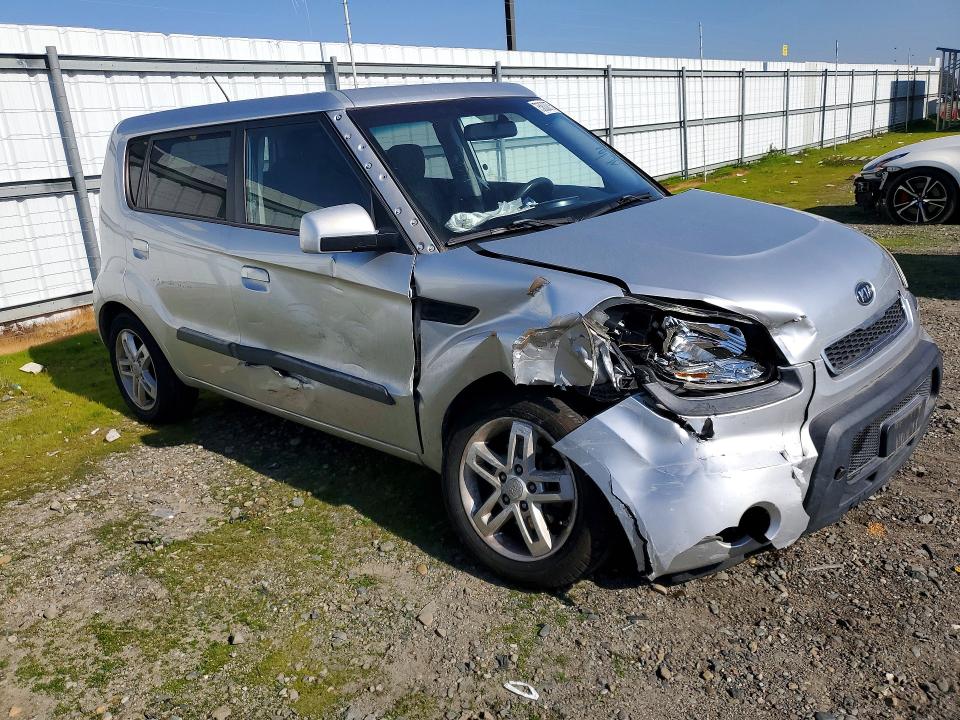 Zdjęcie 4 z aukcji – 2010 KIA SOUL z VIN KNDJT2A22A7119068