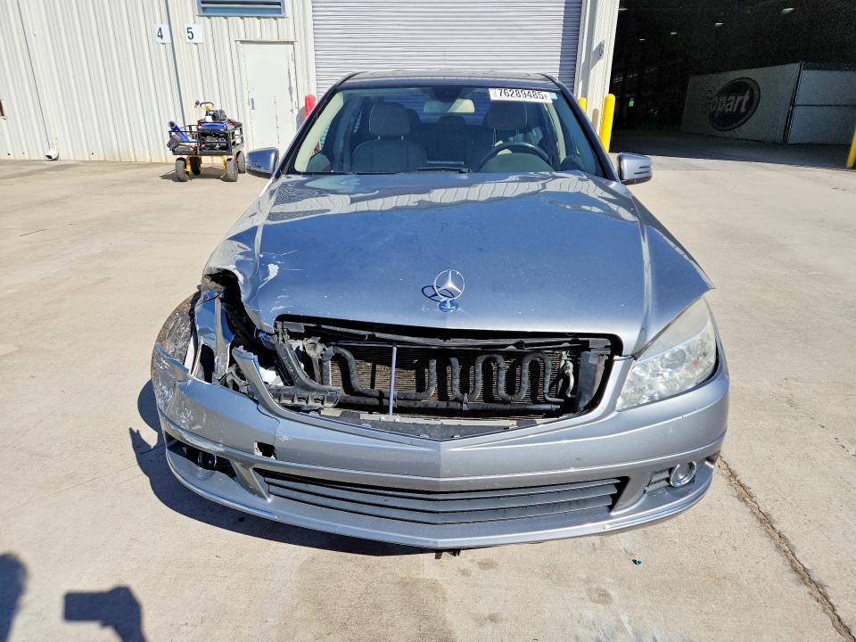 Photo 5 from auction – 2011 MERCEDES-BENZ C with VIN WDDGF5EB2BR167906