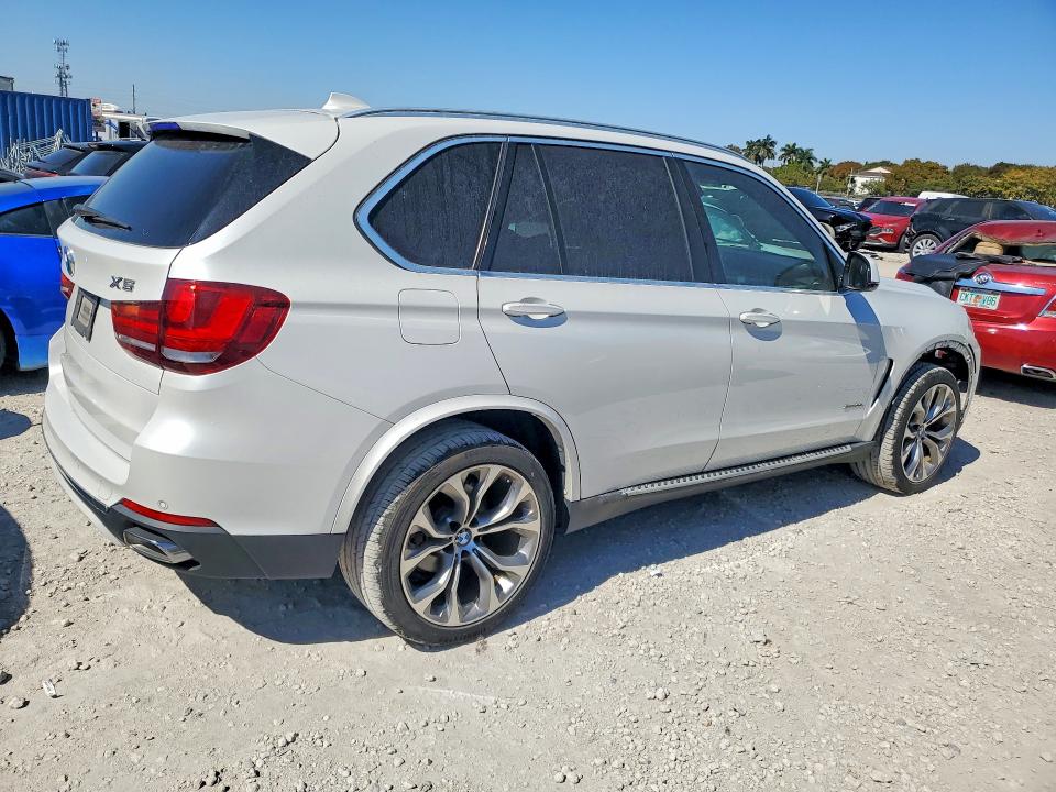 Photo 3 from auction – 2018 BMW X5 SDRIVE3 with VIN 5UXKR2C56J0Z17994