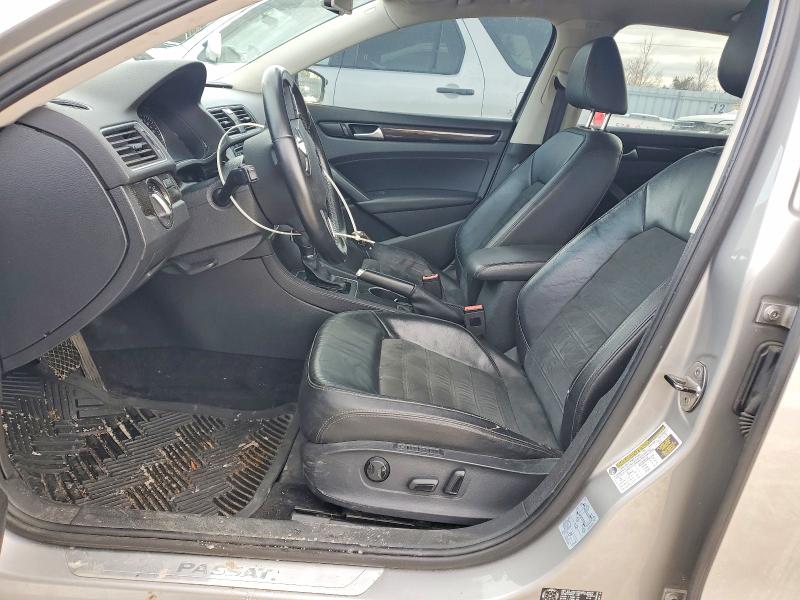 Photo 7 from auction – 2014 VOLKSWAGEN PASSAT SEL with VIN 1VWCN7A30EC086512