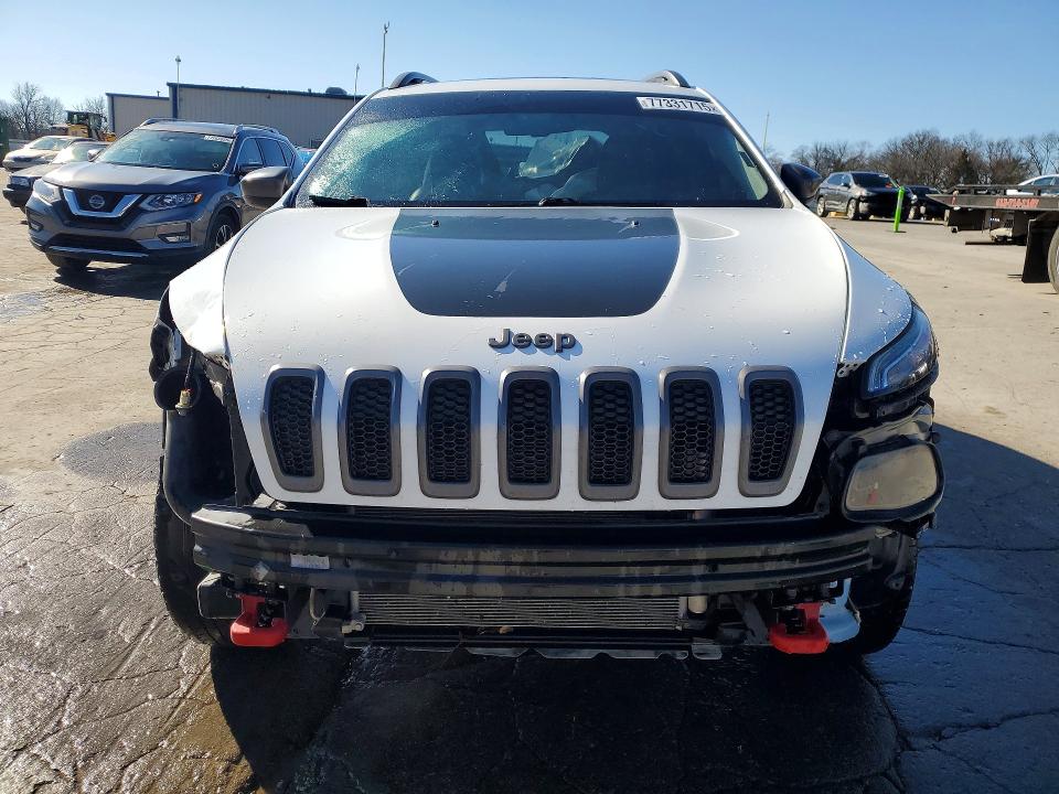 Photo 5 from auction – 2016 JEEP CHEROKEE with VIN 1C4PJMBS8GW211603