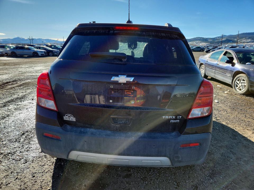 Photo 6 from auction – 2015 CHEVROLET TRAX with VIN KL7CJRSB5FB131609