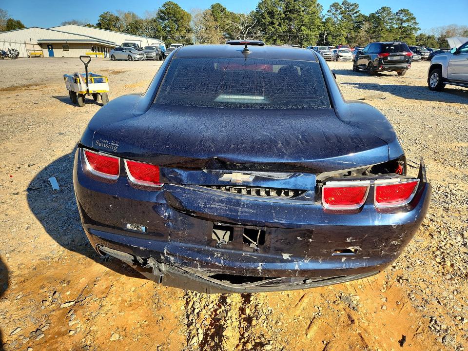 Photo 6 from auction – 2010 CHEVROLET CAMARO with VIN 2G1FA1EV3A9217575