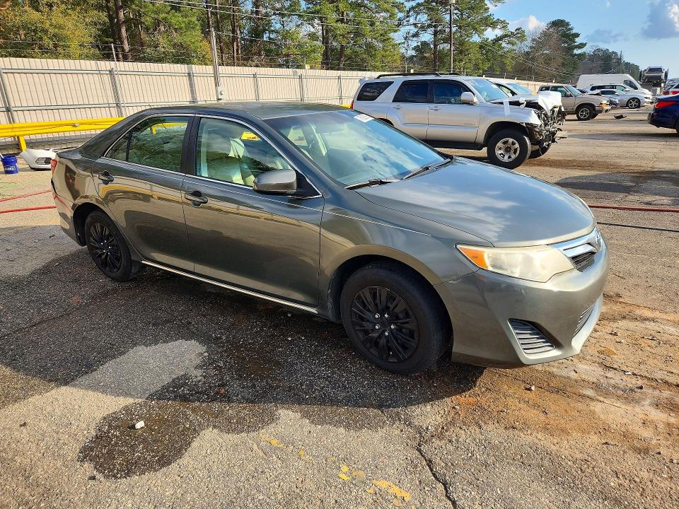 Фото 4 с аукциона – 2012 TOYOTA CAMRY BASE с VIN 4T1BF1FK6CU585035