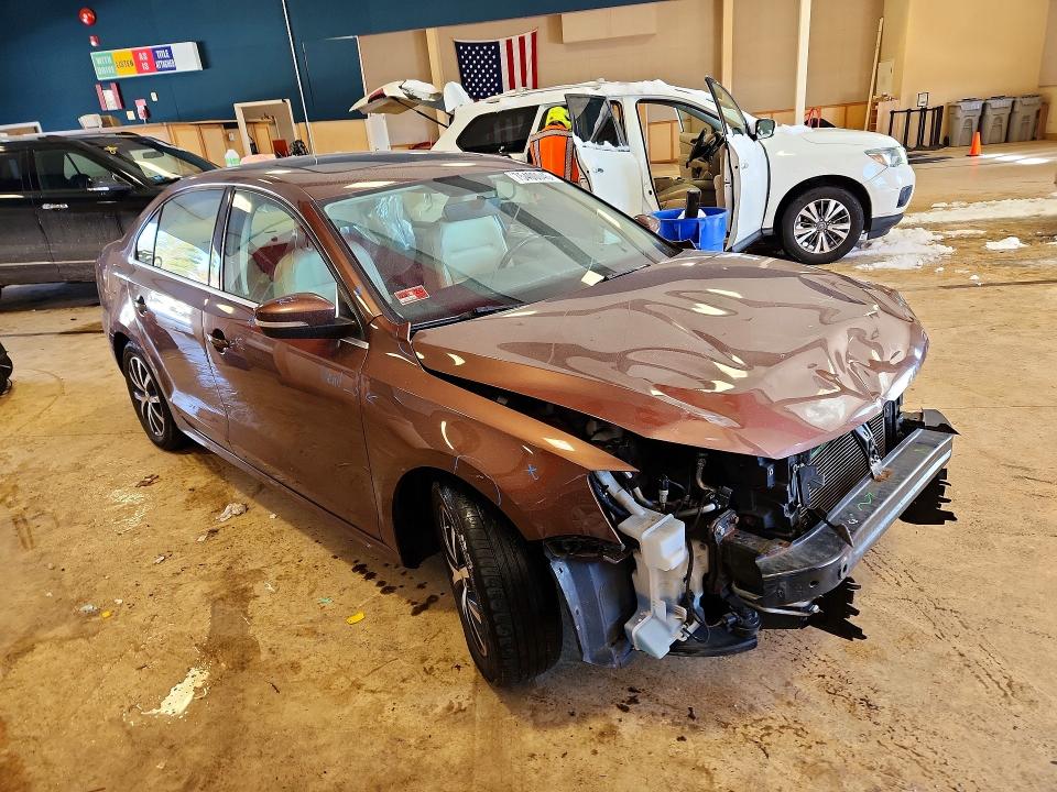 Photo 4 from auction – 2017 VOLKSWAGEN JETTA SE with VIN 3VWDB7AJ1HM289729