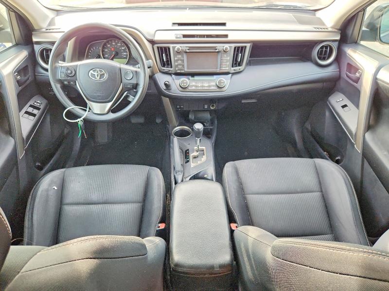 Photo 8 from auction – 2013 TOYOTA RAV4 with VIN 2T3RFREV6DW090691