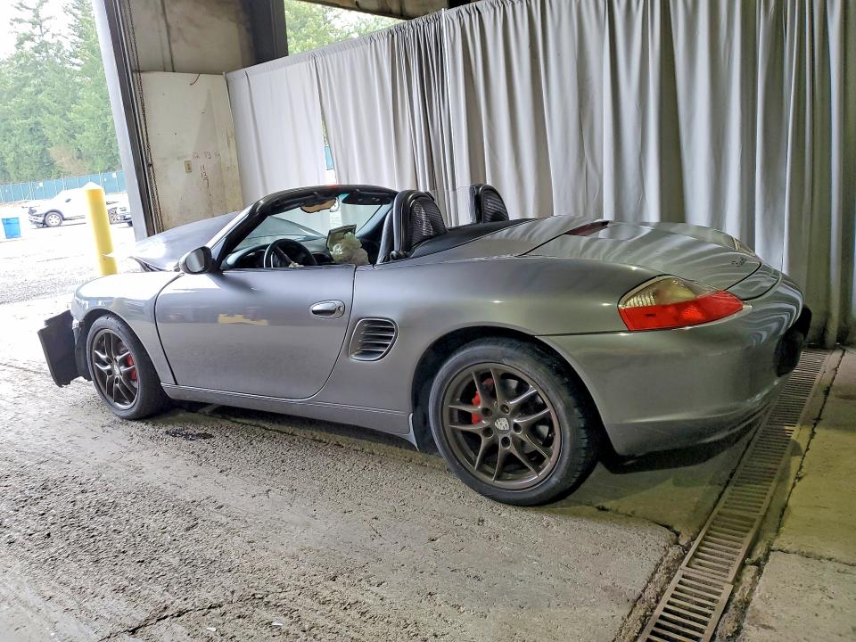 Photo 2 from auction – 2003 PORSCHE BOXSTER with VIN WP0CA29813U622764