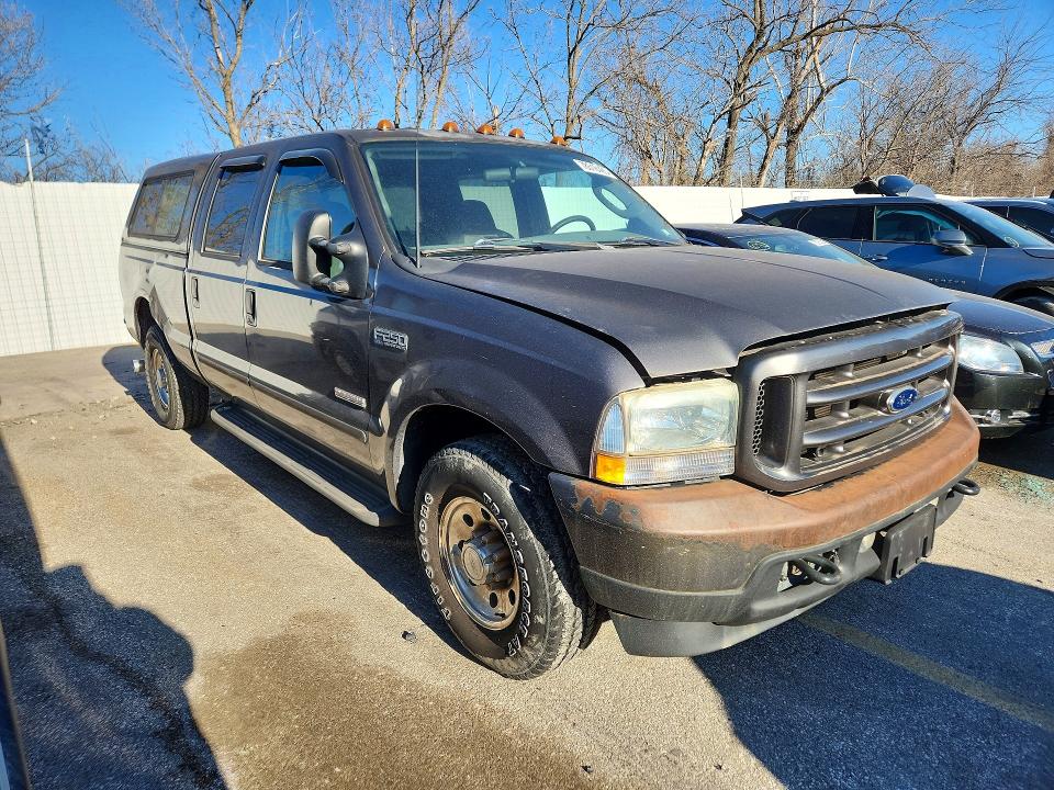 Photo 4 from auction – 2003 FORD F250 with VIN 1FTNW20P53ED23643