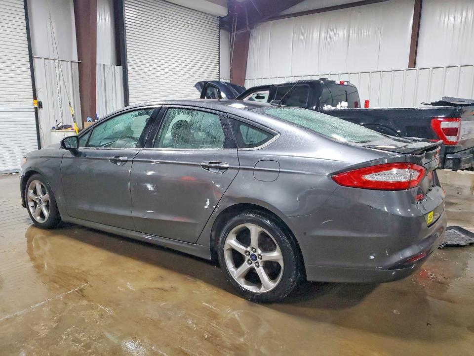 Photo 2 from auction – 2016 FORD FUSION with VIN 3FA6P0G70GR162641