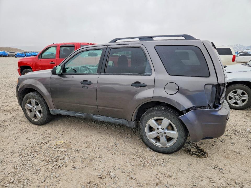 Photo 2 from auction – 2012 FORD ESCAPE with VIN 1FMCU0DG7CKC83302