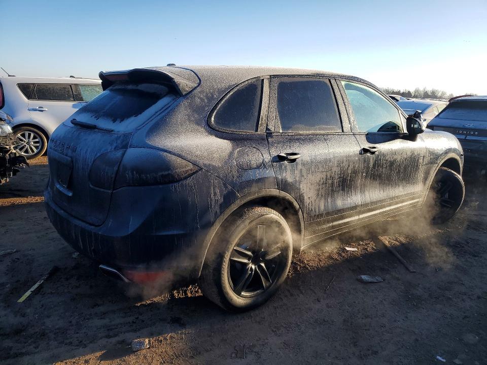 Photo 3 from auction – 2011 PORSCHE CAYENNE with VIN WP1AB2A26BLA54011
