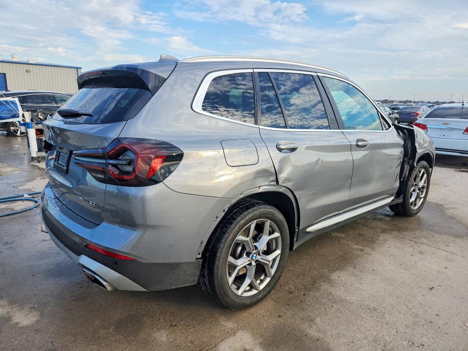 Photo 3 from auction – 2024 BMW X3 with VIN 5UX43DP00R9W28976