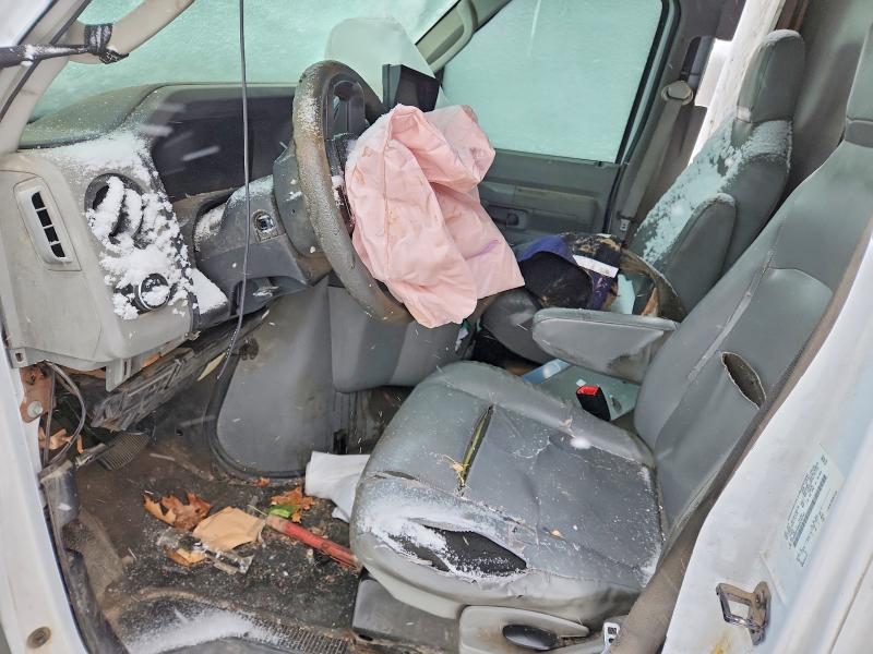 Photo 7 from auction – 2022 FORD ECONOLINE with VIN 1FDWE3FK6NDC06747