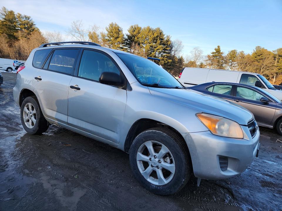 Photo 4 from auction – 2010 TOYOTA RAV4 with VIN JTMZF4DV1AD024188