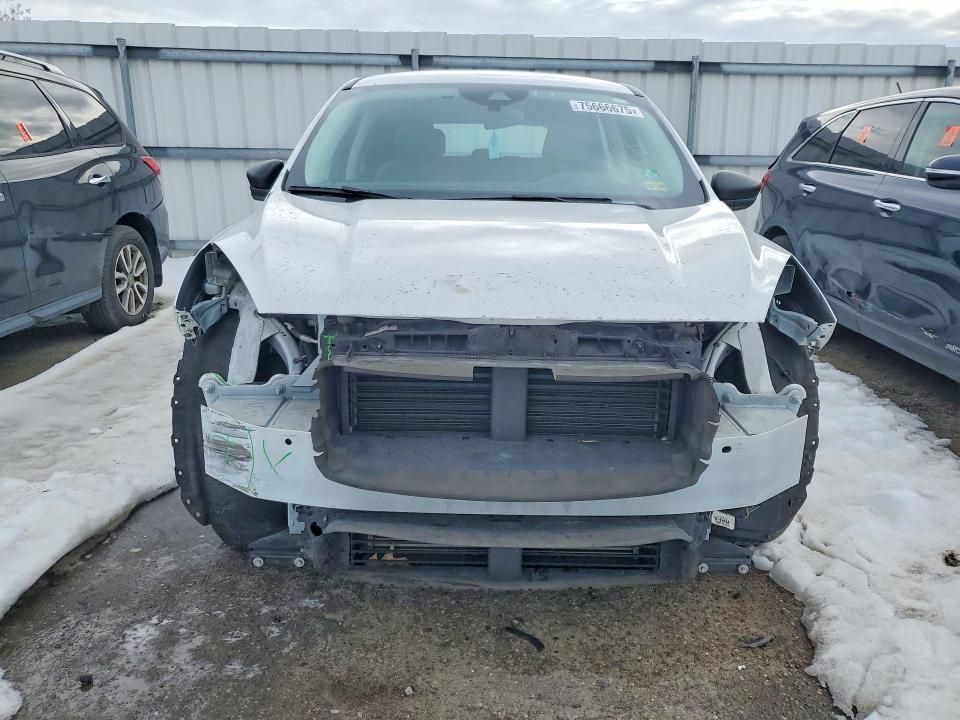 Photo 5 from auction – 2021 FORD ESCAPE S with VIN 1FMCU0F60MUA46662