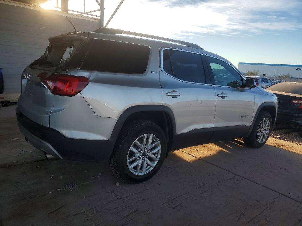 Photo 3 from auction – 2018 GMC ACADIA with VIN 1GKKNMLSXJZ218236