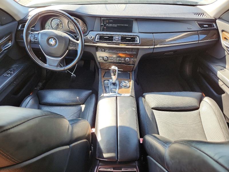 Photo 8 from auction – 2011 BMW 750 LXI with VIN WBAKC8C55BC431907