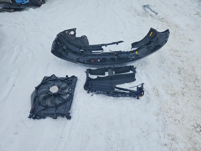 Photo 13 from auction – 2022 FORD ESCAPE with VIN 1FMCU9G60NUA03850