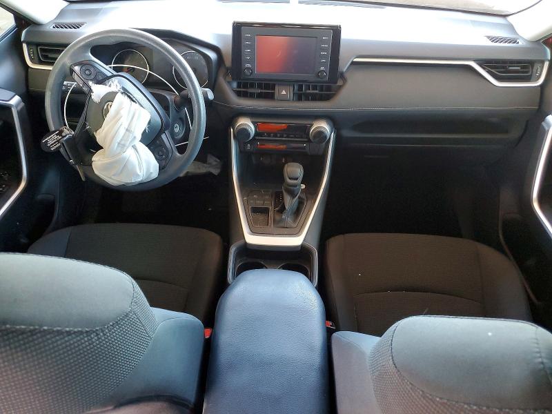 Photo 8 from auction – 2019 TOYOTA RAV4 LE with VIN 2T3H1RFVXKC016617