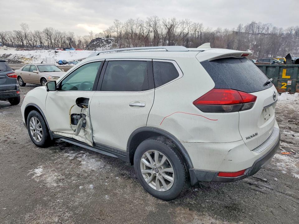 Photo 2 from auction – 2018 NISSAN ROGUE with VIN KNMAT2MV2JP575996
