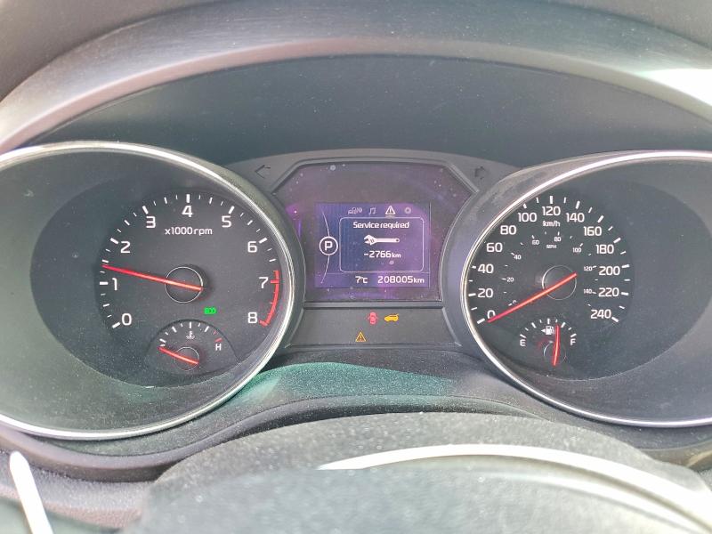 Photo 9 from auction – 2017 KIA SEDONA with VIN KNDMB5C18H6299033